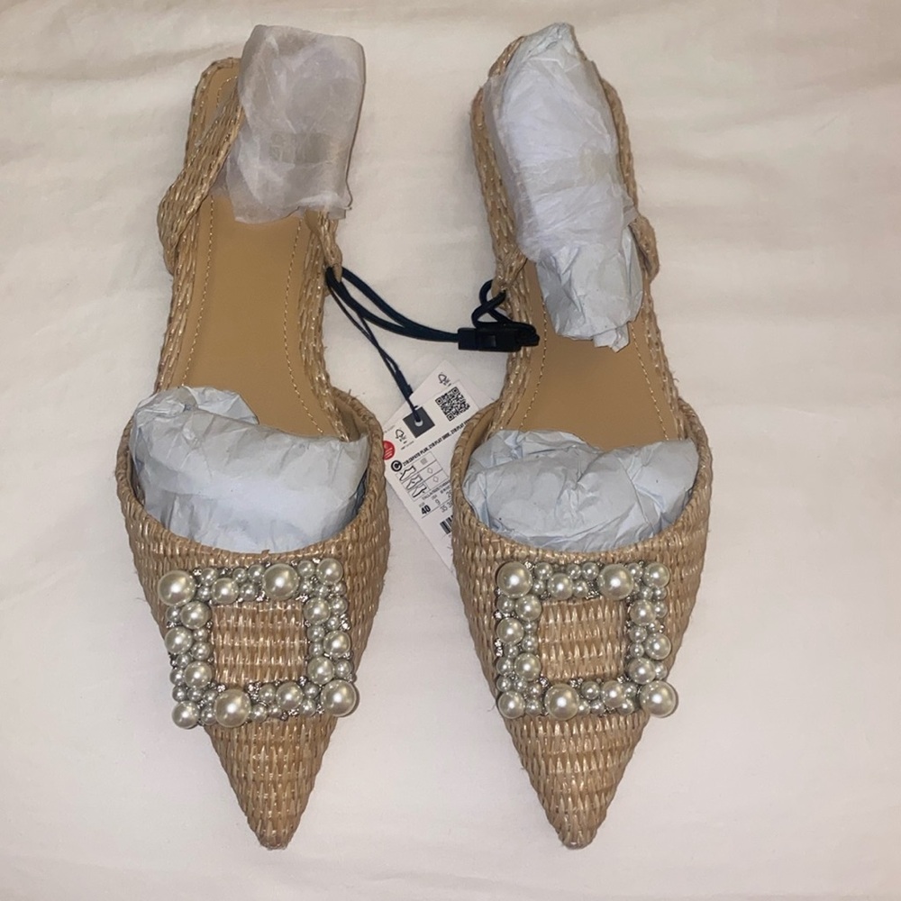 Rafia sandal flats with pearl and crystal buckle detail